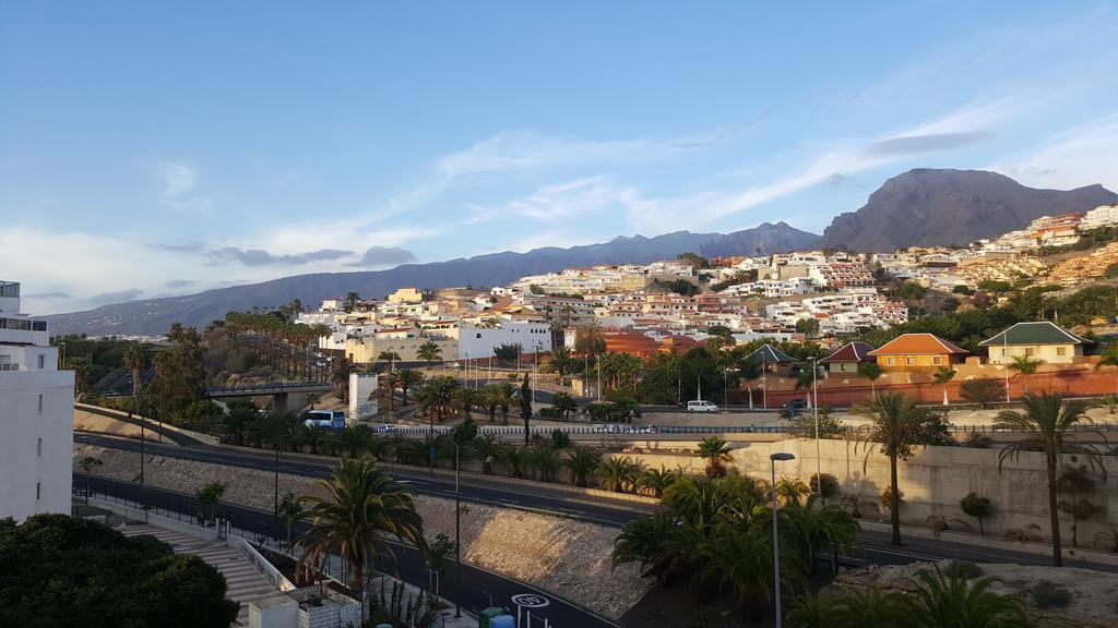 Bamboli Holidays Playa de las Americas  Esterno foto